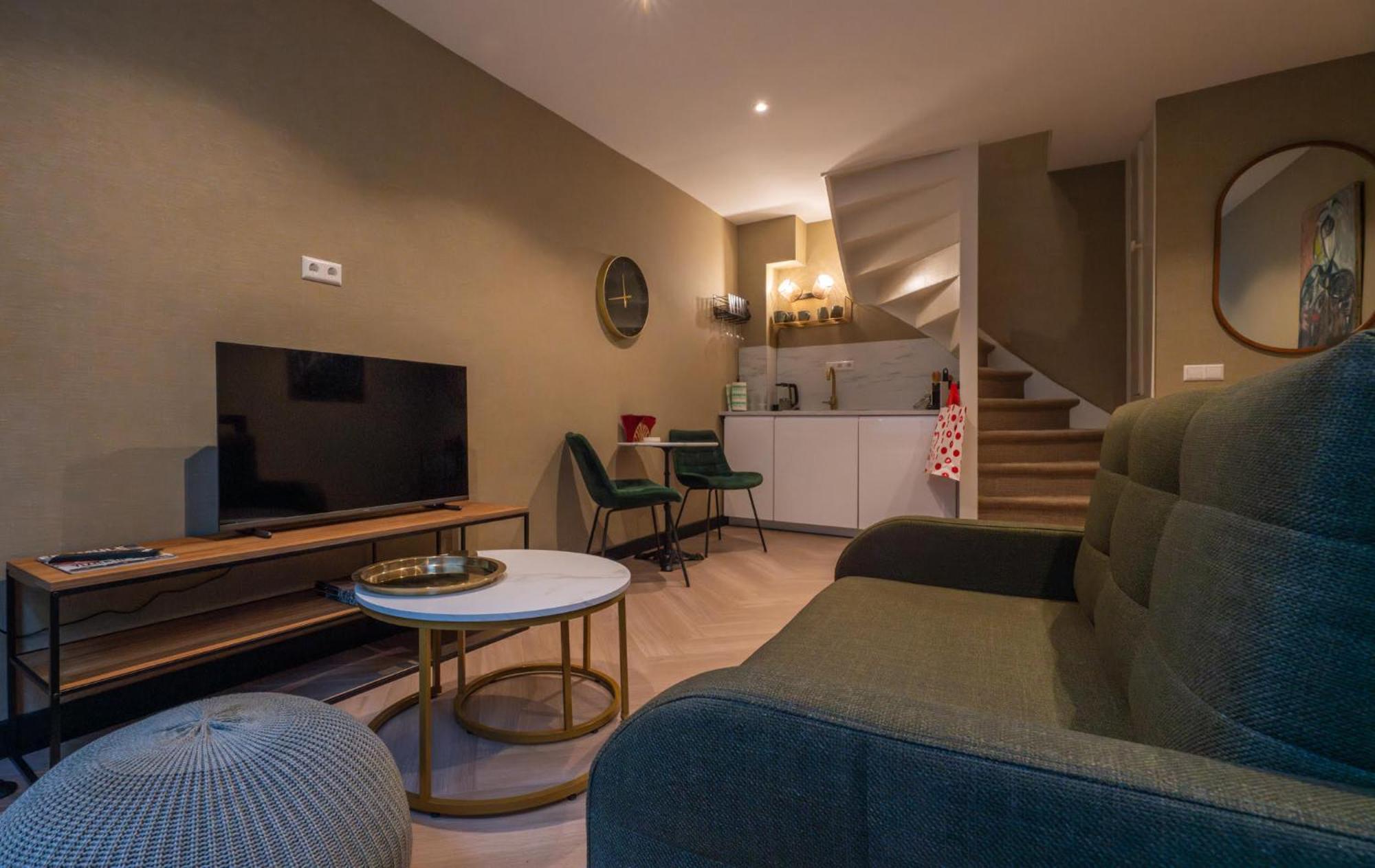 Downtown Suite Den Haag Bagian luar foto