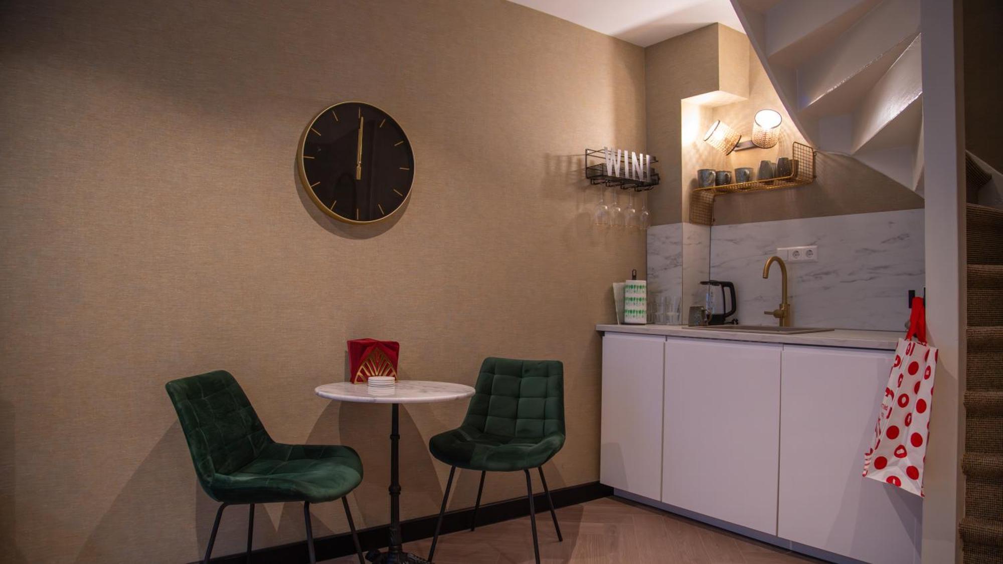 Downtown Suite Den Haag Bagian luar foto