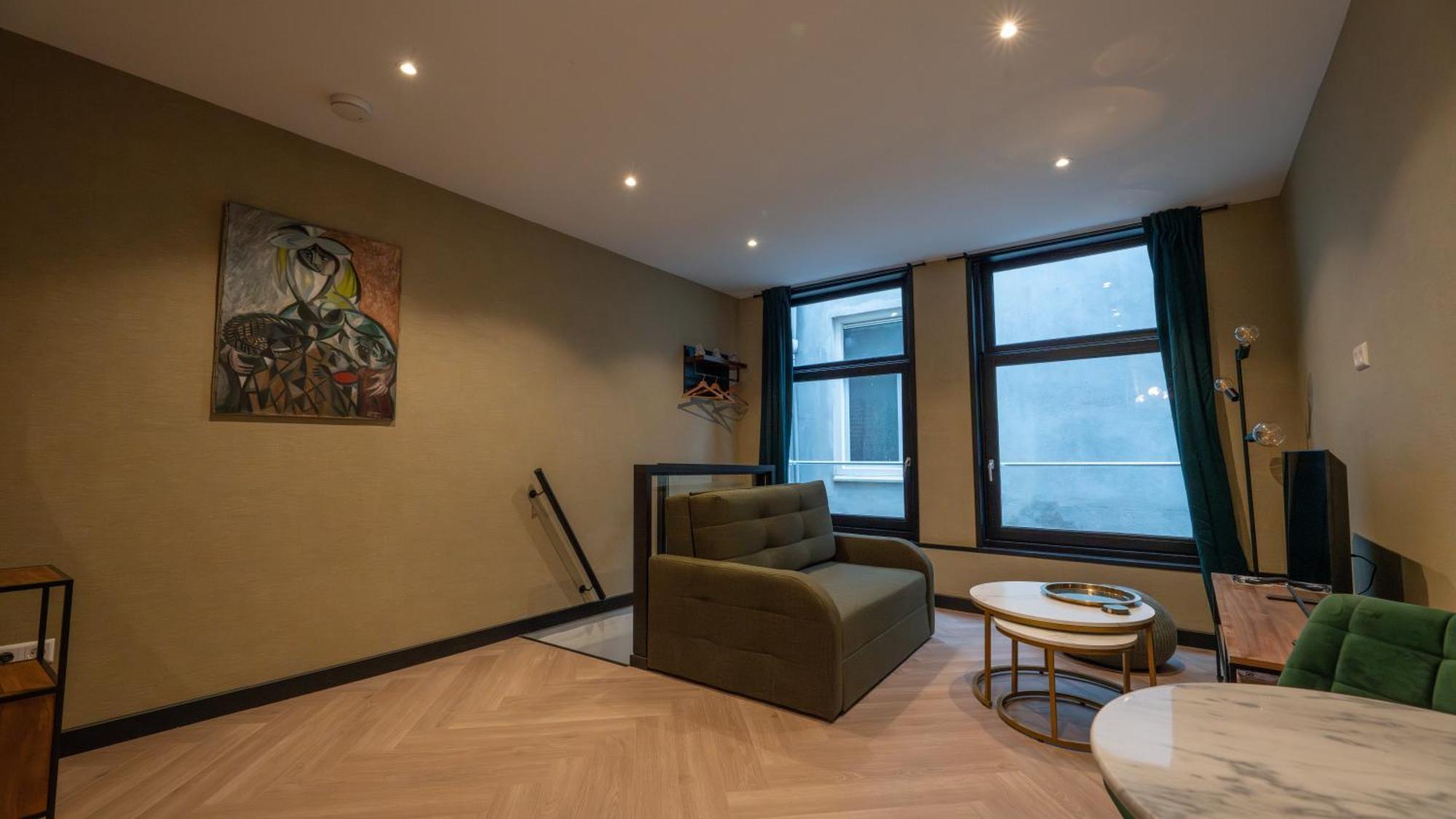 Downtown Suite Den Haag Bagian luar foto