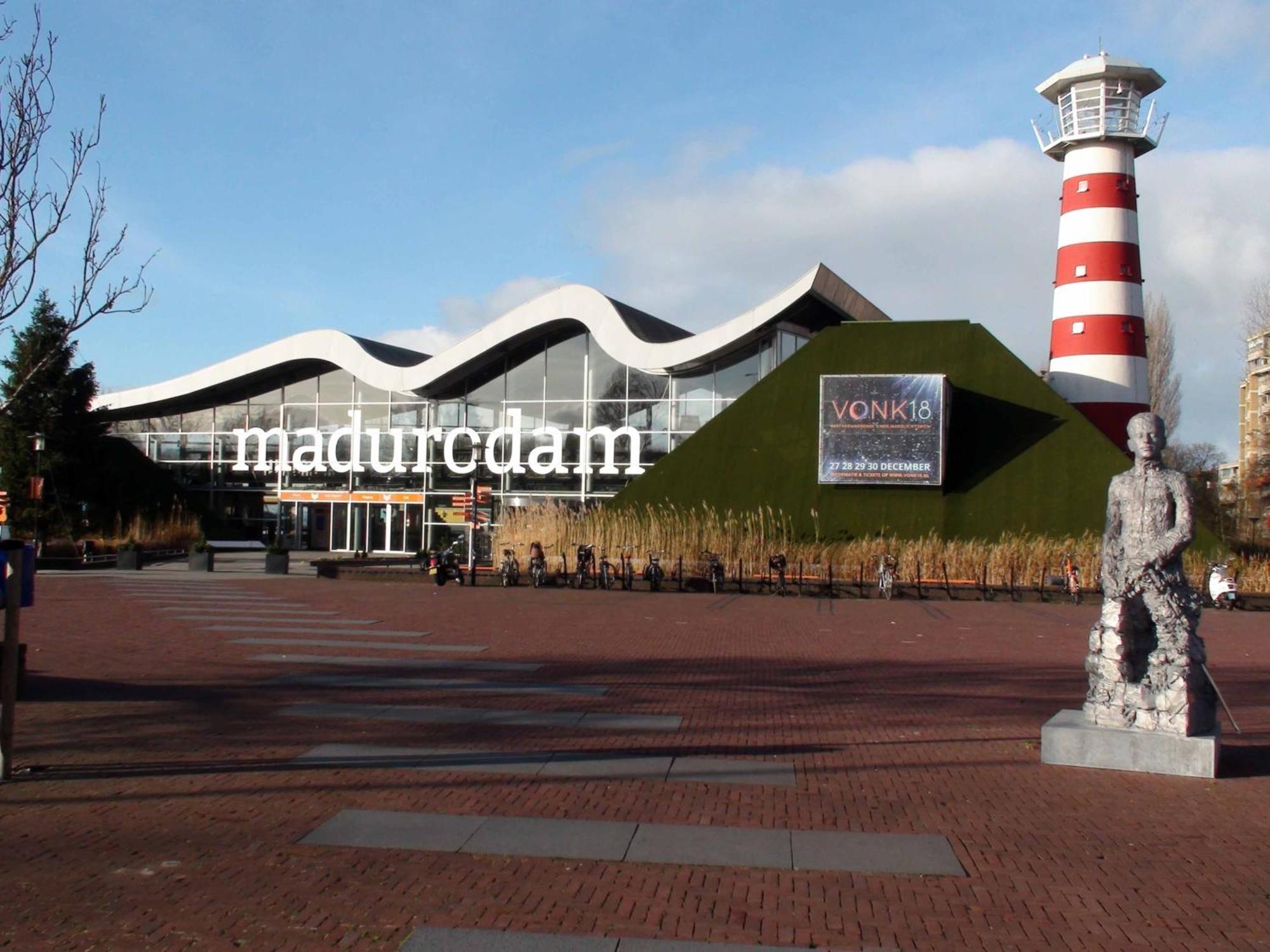 Downtown Suite Den Haag Bagian luar foto